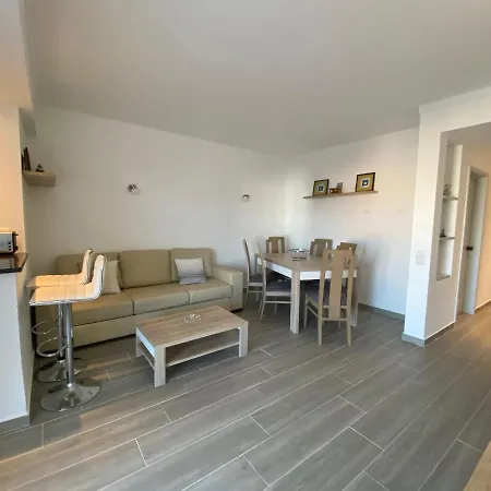 Camelia T2 Apartment *
