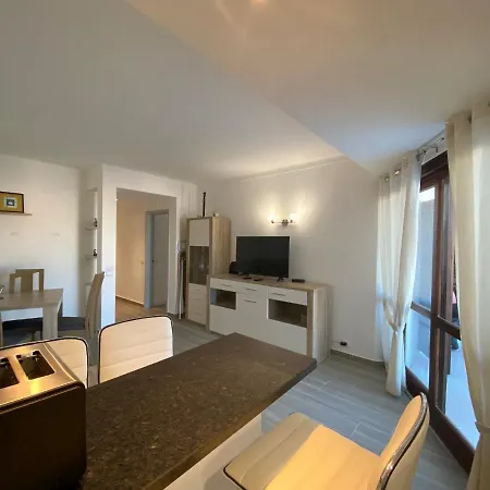 Apartment Camelia T2